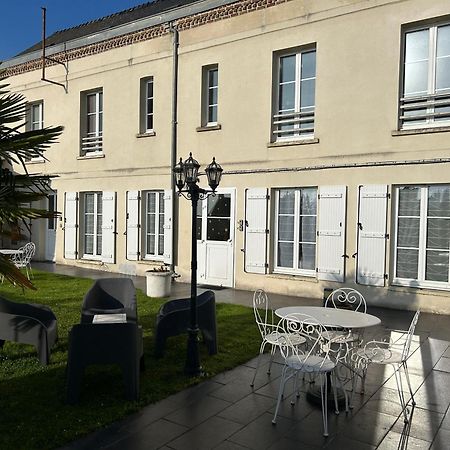 Le Clos Saint Martin Laon Exterior photo