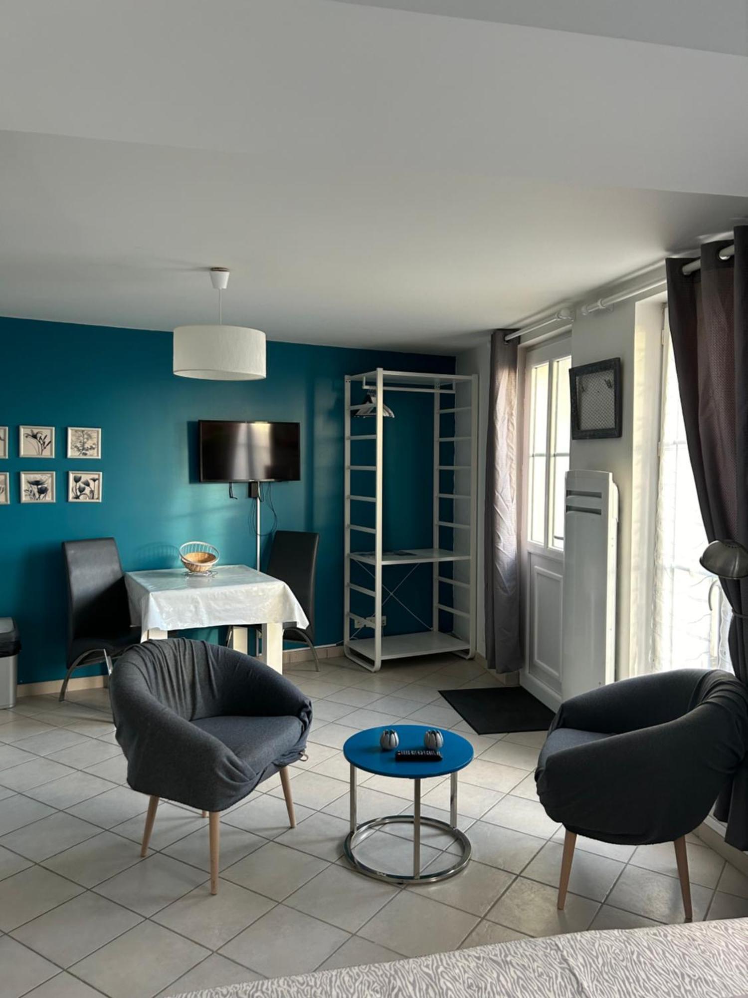 Le Clos Saint Martin Laon Exterior photo